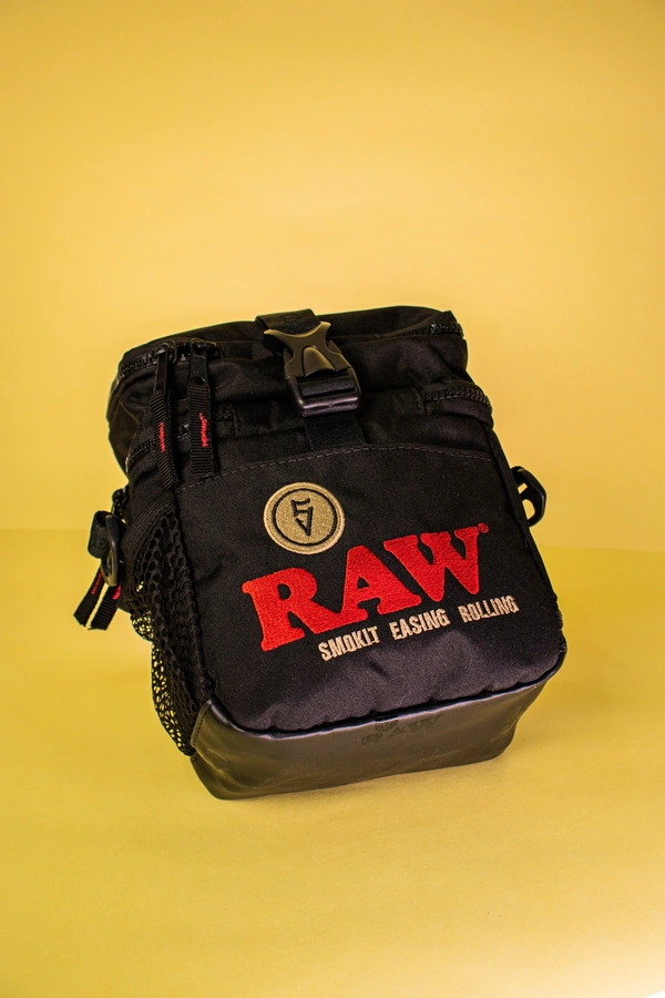 Smokit Collab RAW Preta